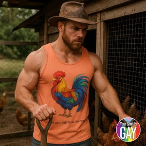 Regenbogen Hahn "Are You Looking At My Cock" Lustig LGBTQ Pride Tank Komfort Farben Muskel-Shirt Gay Huhn Tank von Your Shirt Is Gay