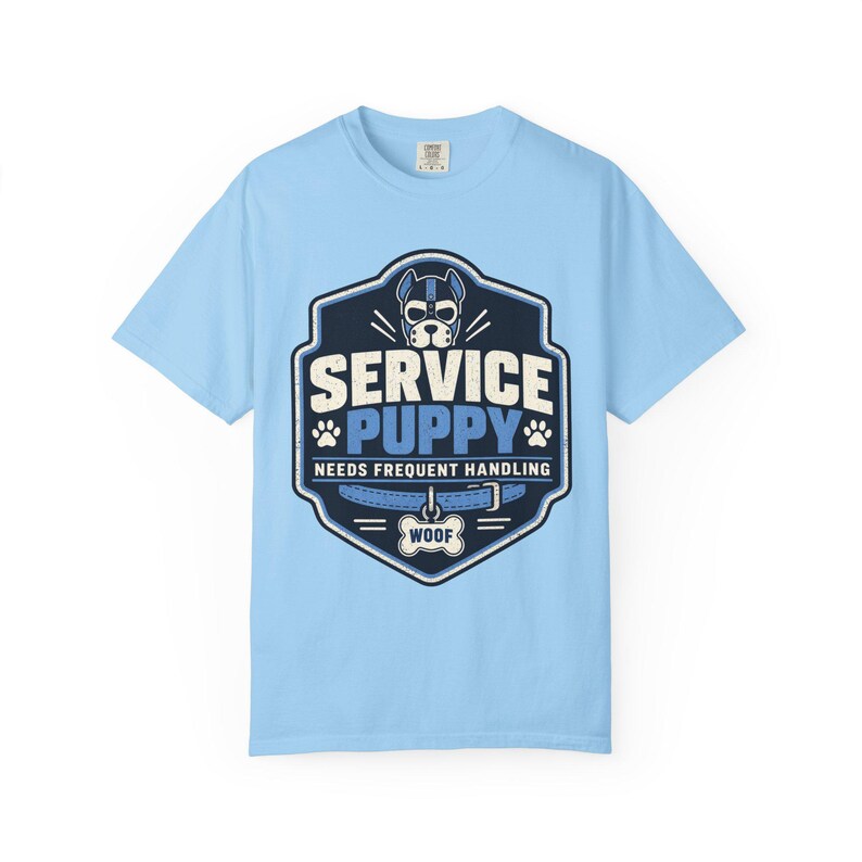 Charge 1 von 6 | T-Shirt mit Servicehund-Motiv: Blau, Rosa und Lila Hydrangea