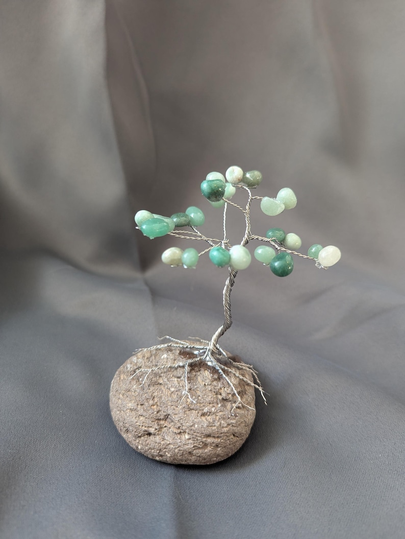 Custom-made Gemstone Tree, Wire Wrapped Crystal Tree, Wire Sculpture ...