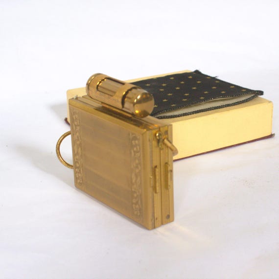 kigu of london cigarette case Gold-plated Kigu party compact in the shape of a handbag, Unused kigu of london cigarette case Gold-plated Kigu party compact in the shape of a handbag, Unused