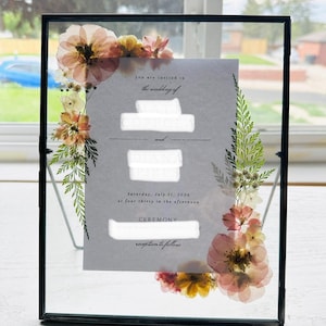 Wedding flower preservation for a pressed flower frame that uses a bridal bouquet flowers.