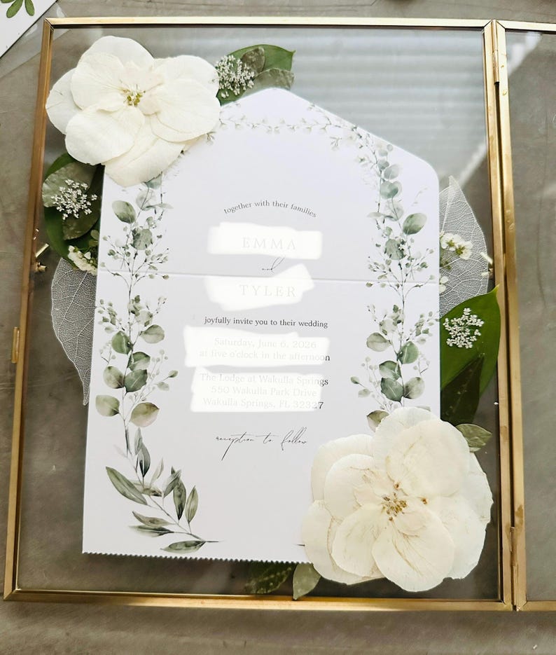 Wedding Flower Preservation for a pressed flower frame that uses a bridal bouquet flowers.
