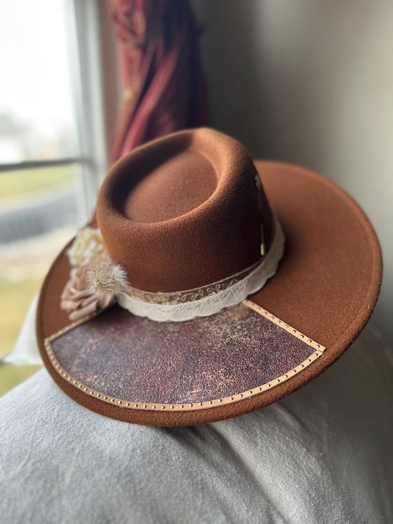 Saddle Blossom Rancher Floral Western Hat With Leather  display picture 3