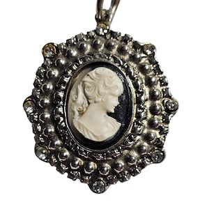 Vintage Silver Tone Cameo Pendant Necklace with Rhinestone Details & Lobster Clasp