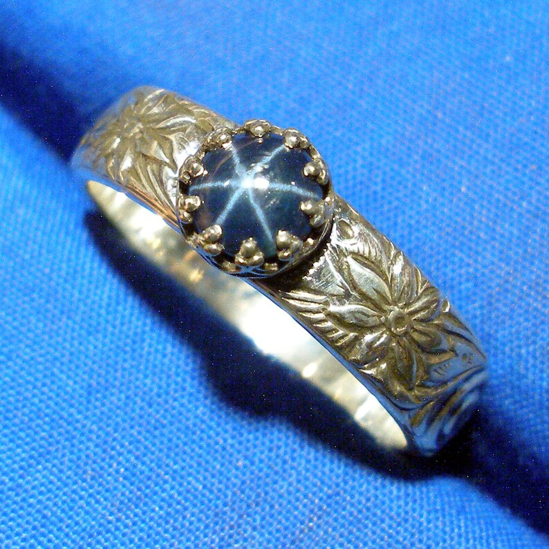 Flower /& Swirl sterling silver ring band earth mined in Thailand September birthstone Natural Blue Star Sapphire