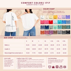 以下が含まれることがあります： クリーム色のComfort Colors 1717ガーメントダイTシャツ。インチ単位のサイズチャートが表示されています。シャツは人がモデルになっており、カラーチャートも含まれています。