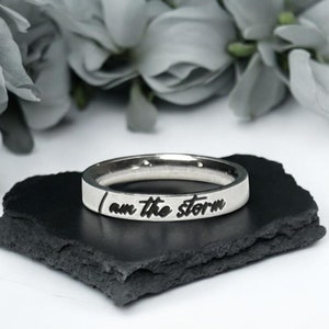 Ich bin der Sturm Ring, Kriegerin, Stärke, Motivations Schmuck, Brauch, Mantra Affirmation, Personalisiert, Geschenk für Mentale Gesundheit, Inspirational