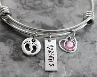 Charm Bracelet - Personalized Name Bracelet, Mom Bracelet - Baby Shower Gift - Wire Bangle - Infant Baby Bracelet for New Mom - Hand Stamped