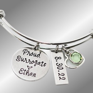 Surrogate Mom Gfit, Personalized Mother Bracelet, Angel Baby, Miracle Baby, Name and Birthstone, Miscarriage, Gift for Surrogacy, Mom Gift
