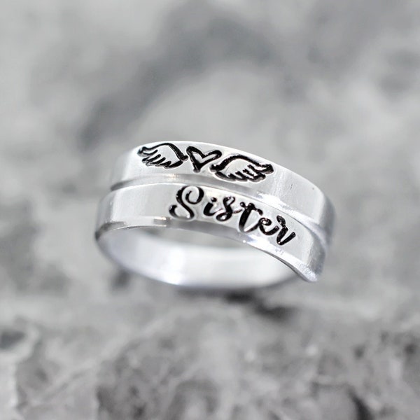 Personalized Memorial Ring, Sister, Adjustable Wrap Ring, Name Ring, Angel Wings, Loss of Loved One Sister Mom, Name Ring, Sympathy Gift