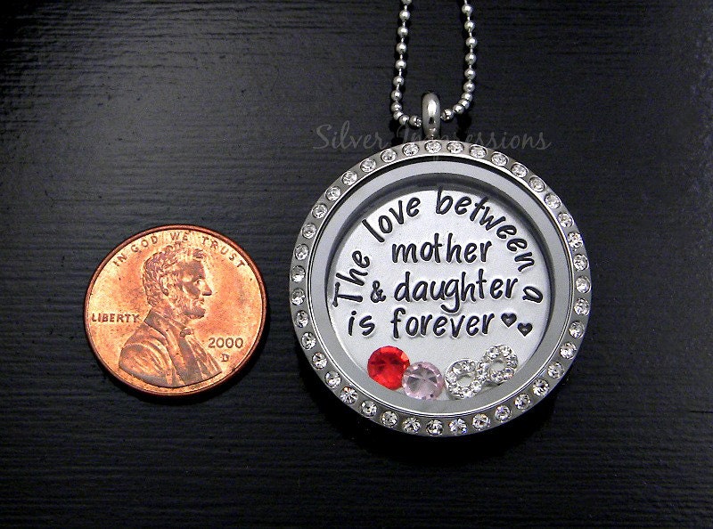 Mom Floating Locket the Love Between a 