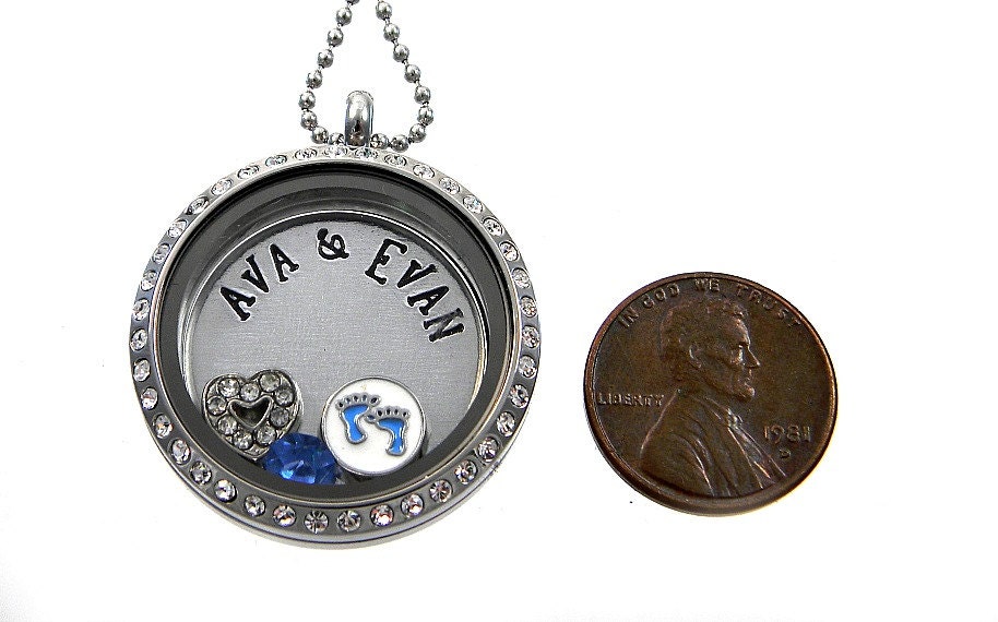 Floating Locket Pregnancy Necklace New Mom Necklace Hand Etsy