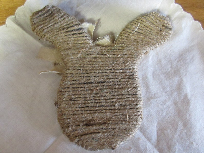 Jute wrapped Bunny Head Bowl Filler