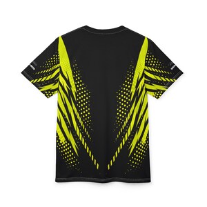 Camiseta SeaDoo RXTX X-Team Cyber Racing Dri Fit con estampado integral verde manta y negro imagen 7