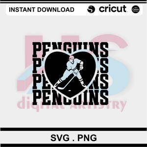 Può includere: Un design digitale con la parola "PENGUINS" impilata, e un giocatore di hockey all'interno di un cuore. Il design include il testo "INSTANT DOWNLOAD", "cricut" e "SVG.PNG".