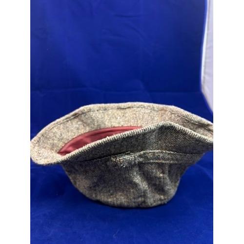 Vintage 70s Tweed Bucket Hat Women Beige Wool Cloche Style  display picture 1