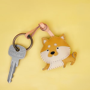 Handmade SHIBA Leather Bag Charm – Cute Puppy Keychain, Dog Lover Gift, Animal Bag Accessory, Pet Memorial Keyring, Dog Mom Gift