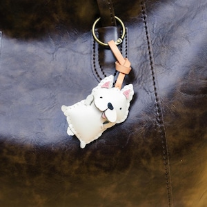 Handmade WHITE MALTESE Leather Charm, Cute Animal Keychain, Dog Lover Gift, Dog Charm, Dog Mom Gift, Purse Charm, Bag Charm, Gift For Her
