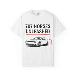 Hellcat Challenger Unisex T-shirt - Muscle Car Lover Gift, Dodge Demon Enthusiast Shirt, Automotive Fan Apparel, Car Enthusiast Tee, Racing