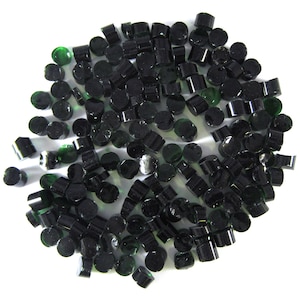 Kelly Green Dots D1145 - Made from Bullseye Glass