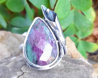 Ruby Zoisite Ring. Sterling Silver And Ruby Zoisite Ring. Boho Ring. Artisan Ring. Ruby In Zoisite Ring. Ruby Zoisite Jewelry. Flower Ring.