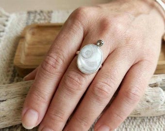 Shiva-ögonring i sterlingsilver: Justerbar snäckskalring, Santa Lucia
