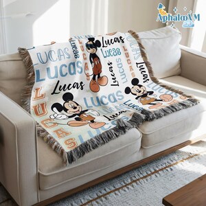 Personalized Watercolor Mickey Mouse Blanket, Disneyland Mickey Blanket, Mickey Mouse Birthday Gifts, Christmas Gift, Mickey Woven Blanket 画像 3