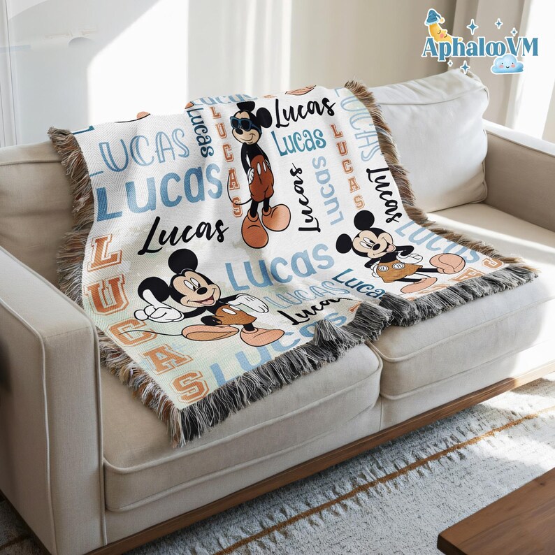 Personalized Watercolor Mickey Mouse Blanket, Disneyland Mickey Blanket, Mickey Mouse Birthday Gifts, Christmas Gift, Mickey Woven Blanket 画像 3