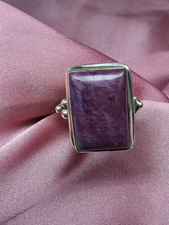 Ruby Zoisite Vintage ring in Sterling Silver - image 8