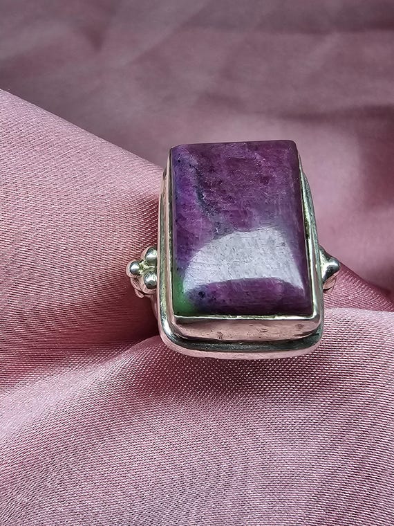Ruby Zoisite Vintage ring in Sterling Silver - image 4