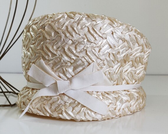 Mid Century off white woven straw raffia hat - image 6