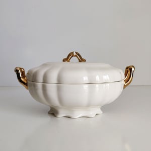 1970s Ivory Ceramic Soup Tureen or Vegetable Serving Dish
