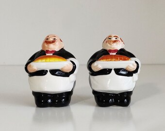 Young's Waiter / maître d' salt & pepper shakers