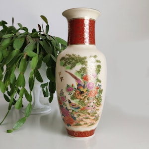 12 inch Asian Baluster Vase / Vintage chinoiserie