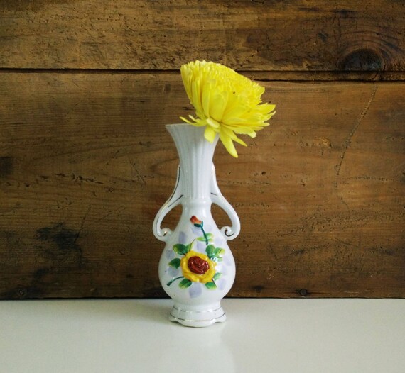 Made In Occupied Japan Vintage Ceramic Pedestal Bud Vase Jarrones