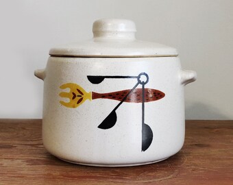 West Bend Fondue Pot, Bean Pot, vintage kitchenware