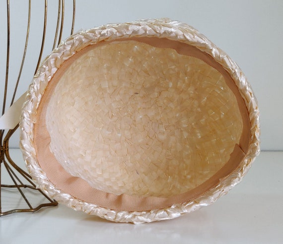 Mid Century off white woven straw raffia hat - image 5