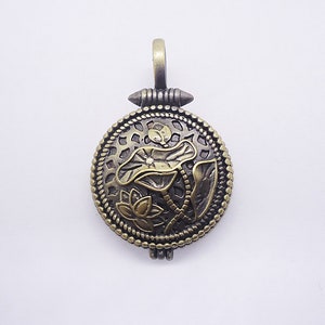 Antique Brass Locket with Lotus Flowers, Highly Detailed, 1 inch Wide, 19mm inside