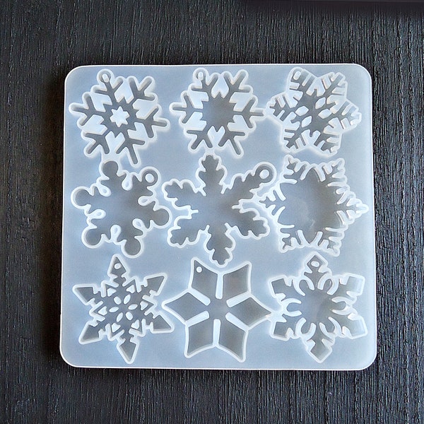 Silicone Mold, Epoxy Resin Pendant Mold, Snowflake Pendants Earrings, 9 snowflakes