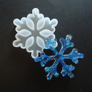 Silicone Snowflake Ornament Mold, Finished Ornament is 3" Tall x 2 5/8" Wide, Resin Ornament Craft Supplies
