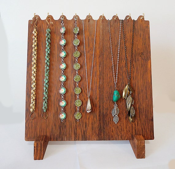Single Rustic Wood Necklace Display | Firefly Store Solutions
