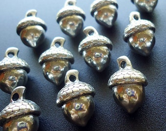 Acorn Charms - 3D, Antique Silver - 10mm Wide