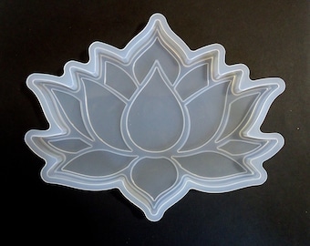 Lotus Coaster Silicone Mold for Resin Coasters, 6.25" Wide x 5" Tall, Small Trivet