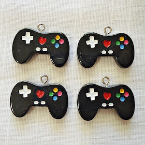 Black Video Game Controller Pendant Charms, Resin, 1&quot; Wide