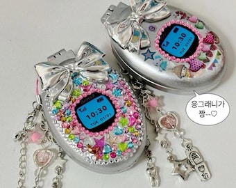 DIY Kawaii Flip Phone Keychain Kit, personalised keyring, Brush & Mirror, Y2K Accessory