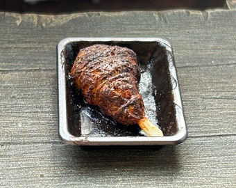 Miniature food Roast leg of lamb in roasting tin 1/12 dolls house 1 inch dollhouse scale