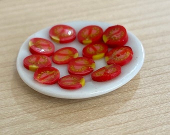 Tomato slices 1/12 dolls house scale miniature