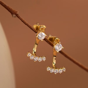 Örhänge i sterlingsilver, diamanter i zirkon, örhängen fram och bak, hypoallergena, mors dag-present till mamma, present till mormor, mormor, Mimi