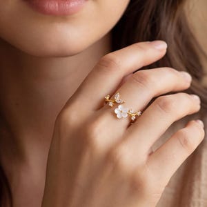 Anillo de flor de nacimiento, anillo de plata de ley 925, anillo abierto con flor de trapeador, anillo único con el mes de nacimiento para mujer, regalo de San Valentín, regalo para ella