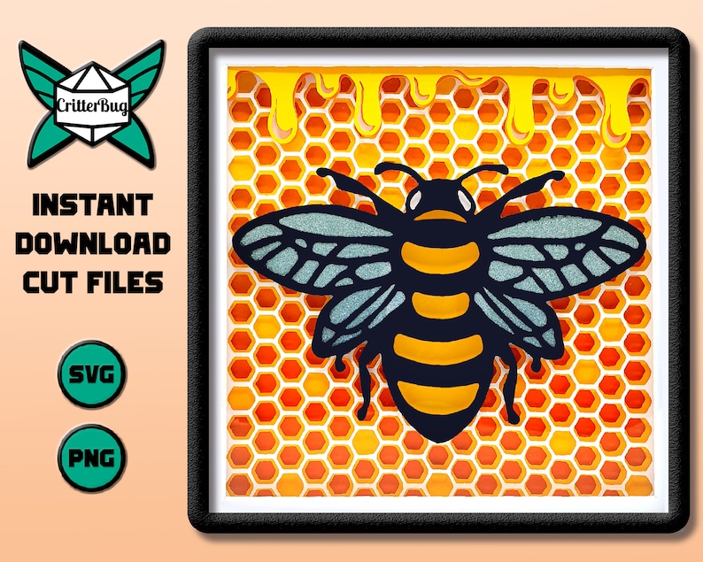Puede incluir: Una abeja negra y amarilla con alas azules se coloca sobre un fondo de panal. El panal est&aacute; hecho de hex&aacute;gonos amarillos y naranjas. La abeja est&aacute; en un marco con una sustancia amarilla que gotea.